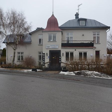 Haverodals Hotell Hallstavik Exterior photo